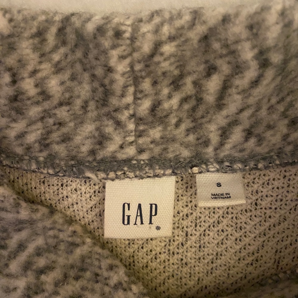 Sweater - Picture 2 of 2